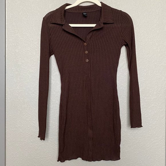 Ribbed Knit Lettuce Trim Top - Picture 2 of 12